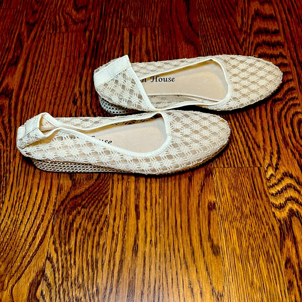 BRAZILIAN women’s vintage size 6 shoes